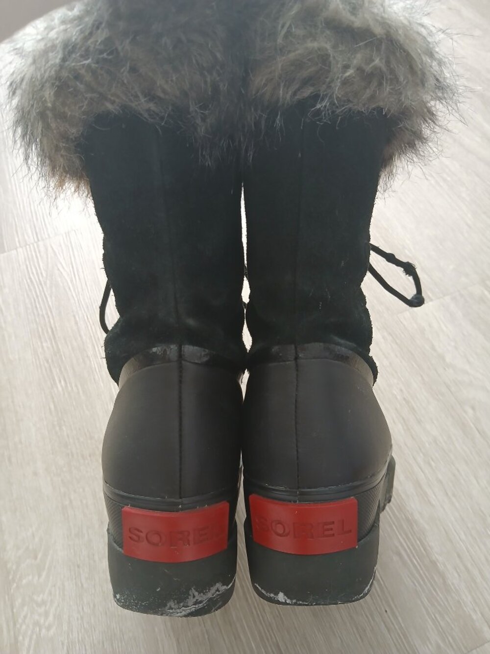 THE BEST WINTER BOOTS EVER - SOREL BLACK SIZE 9!!! - Picture 11 of 13